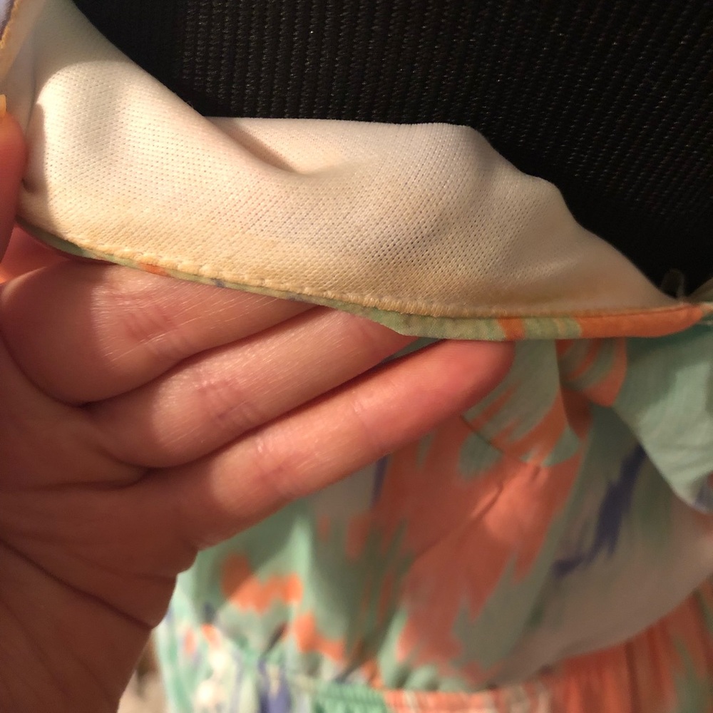 Multicolor Romper - Picture 4 of 4